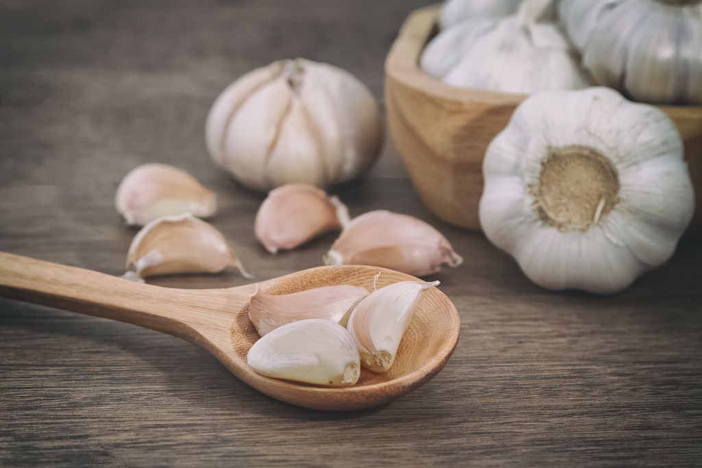 How to Know If Garlic Has Gone Bad.7