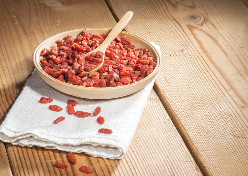 what-do-goji-berries-taste-like-2