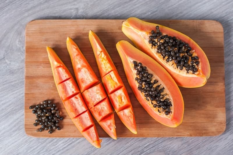 How Do You Cut a Papaya