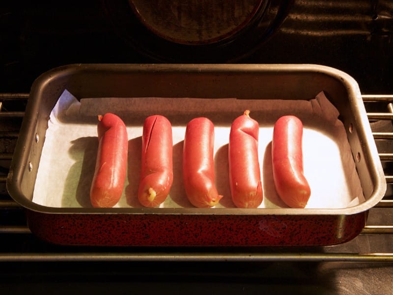 How to Cook Hot Dogs in Toaster Oven