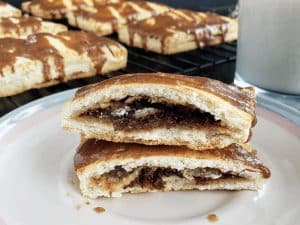 how to cook toaster strudel in oven