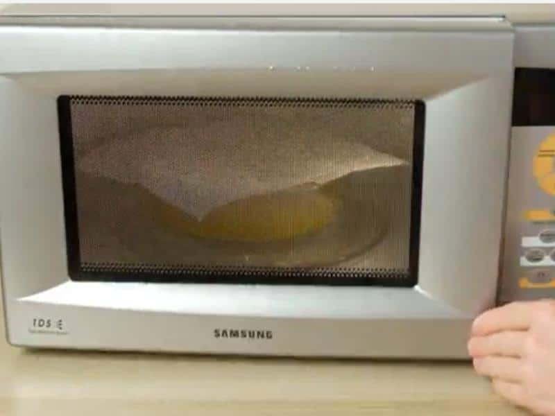 Defrosting Scallops in the Microwave