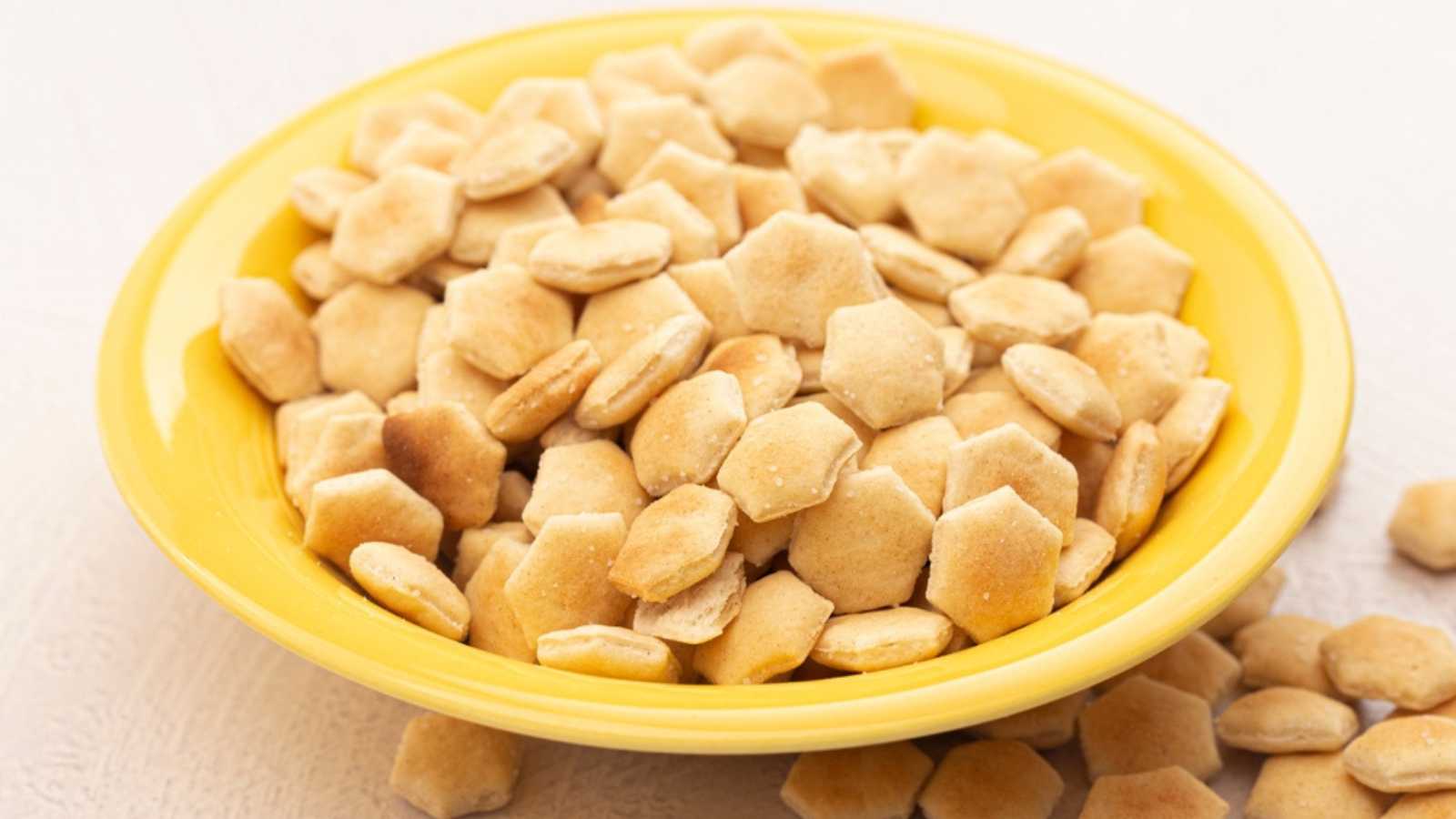 Oyster Crackers for Soup and Chowders